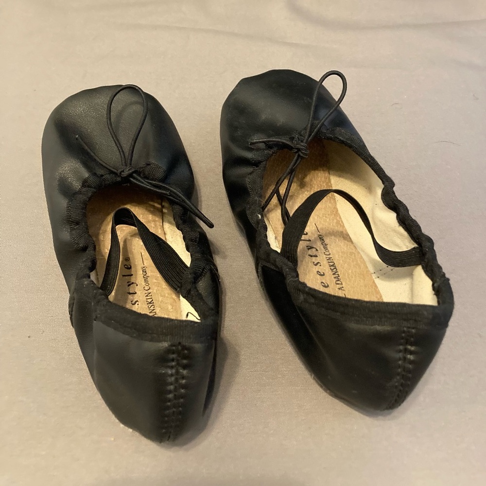 Danskin Black Ballet Flats